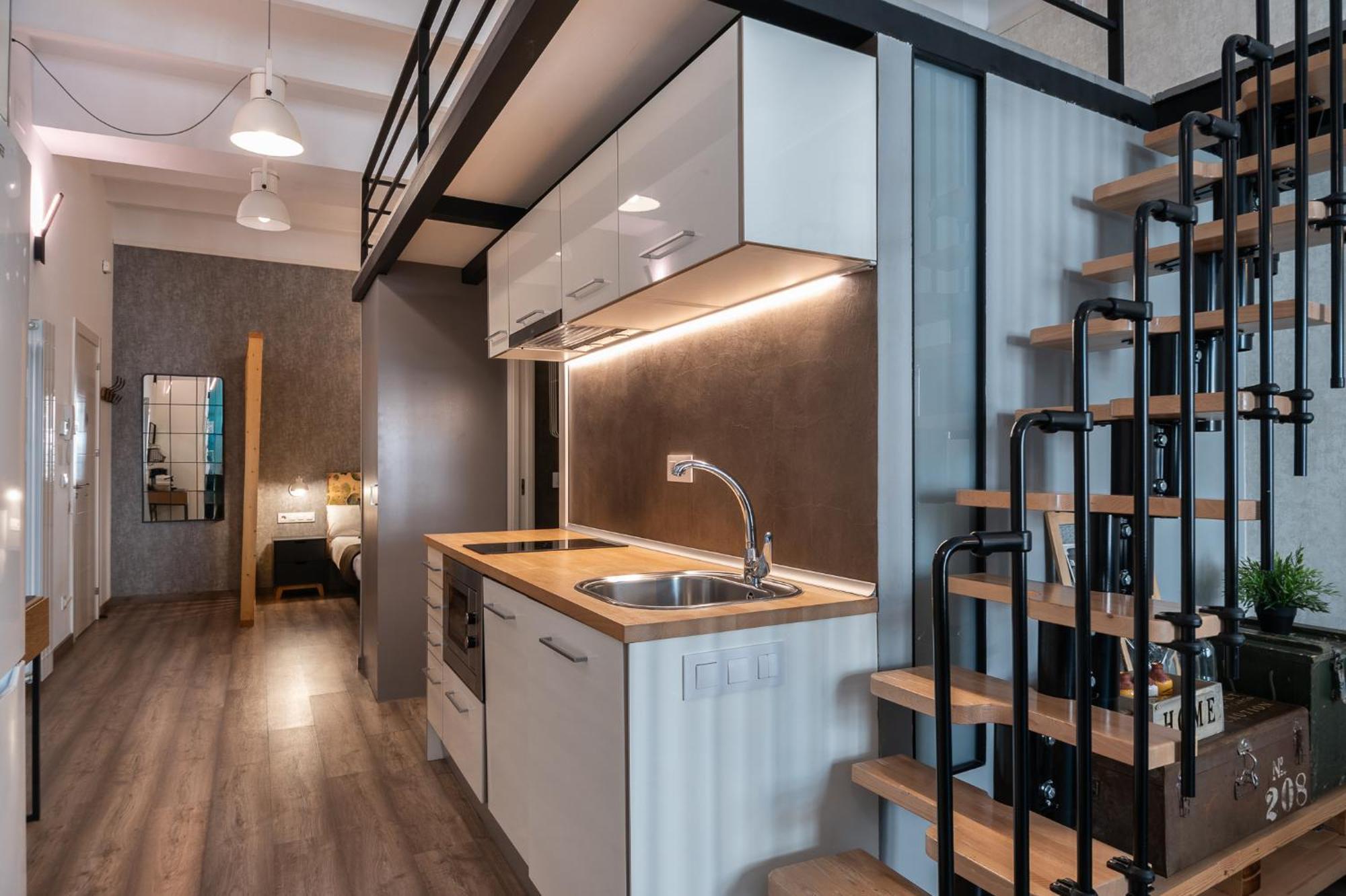 Beautiful Renovated Loft Minutes From The Beach Βαρκελώνη Εξωτερικό φωτογραφία