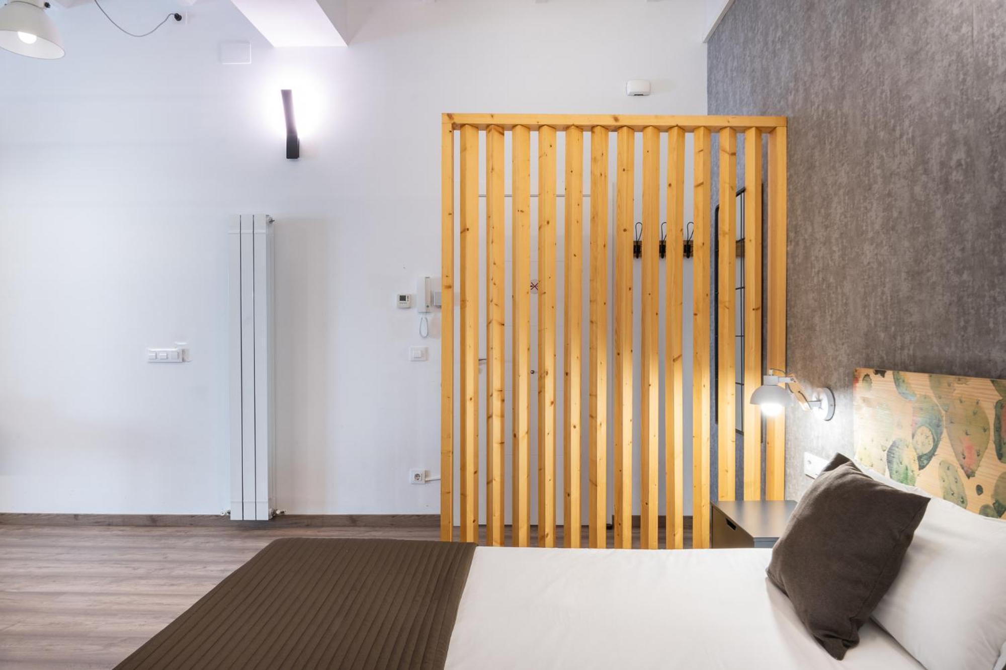 Beautiful Renovated Loft Minutes From The Beach Βαρκελώνη Εξωτερικό φωτογραφία