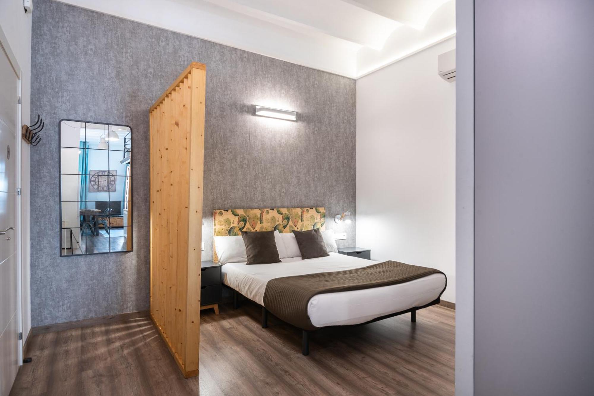 Beautiful Renovated Loft Minutes From The Beach Βαρκελώνη Εξωτερικό φωτογραφία
